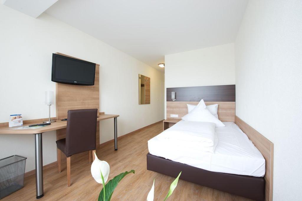 Hotel Zur Riss Biberach an der Riss Ruang foto