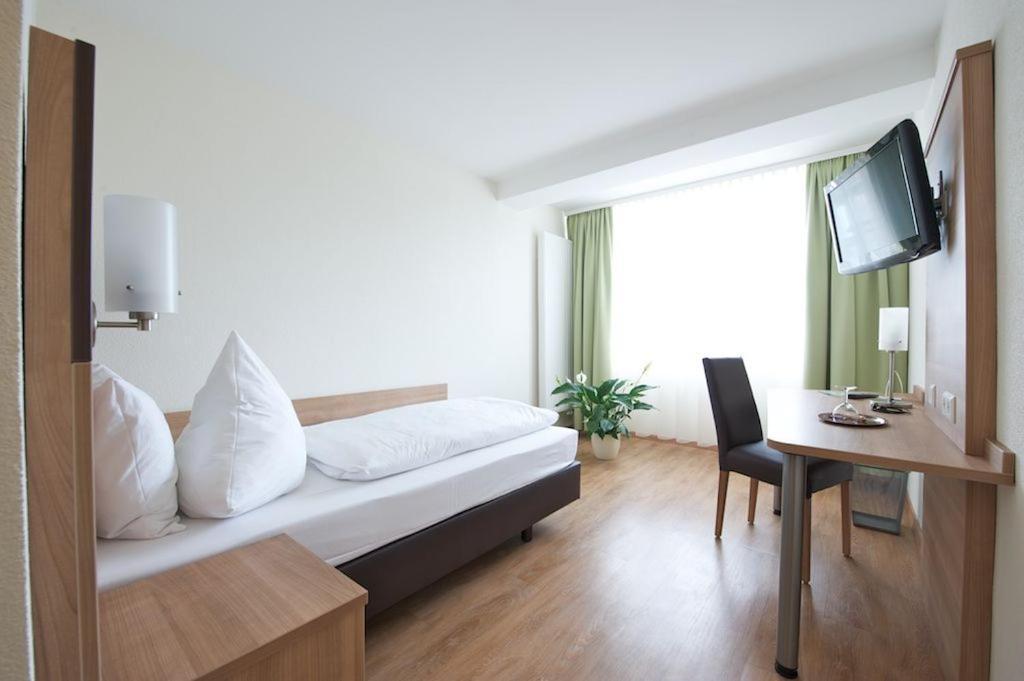 Hotel Zur Riss Biberach an der Riss Ruang foto