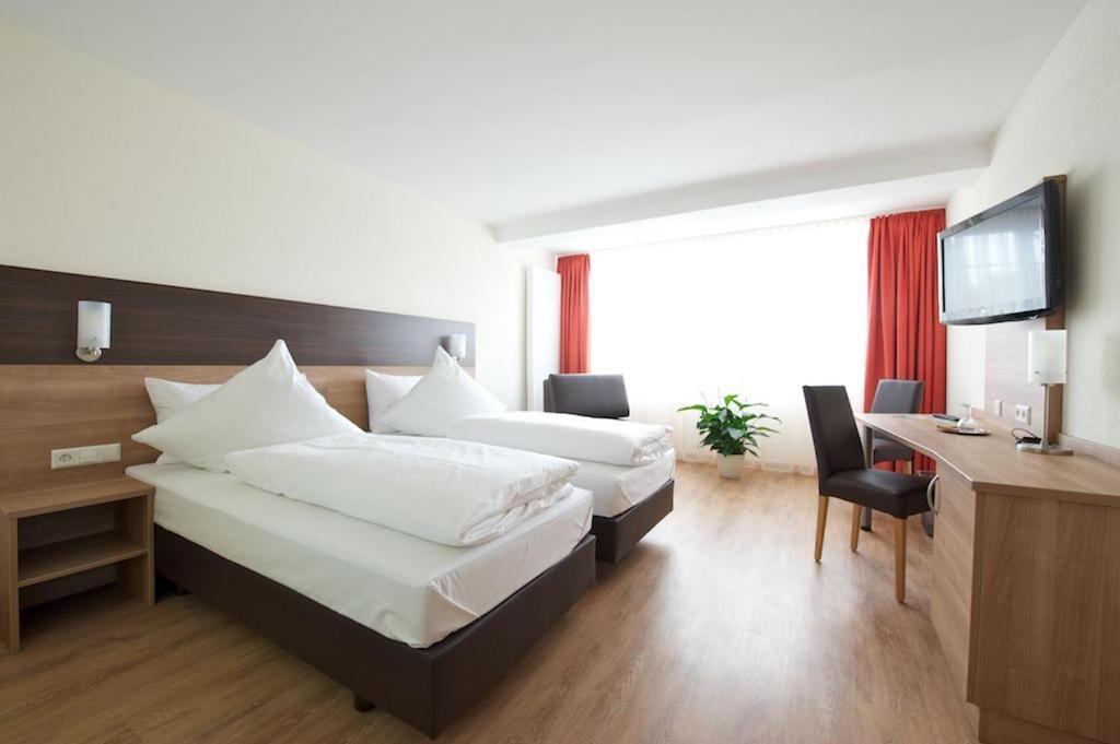 Hotel Zur Riss Biberach an der Riss Ruang foto